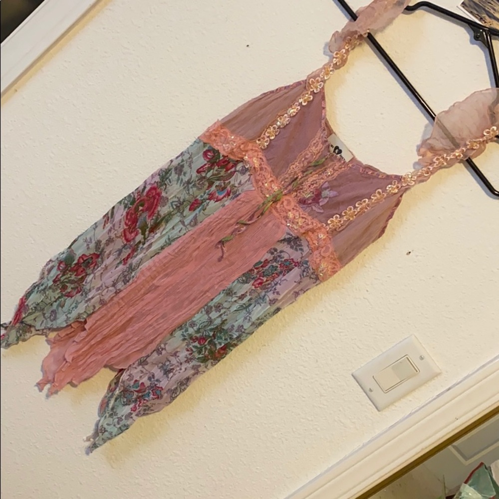 Colorful detailed tank top
